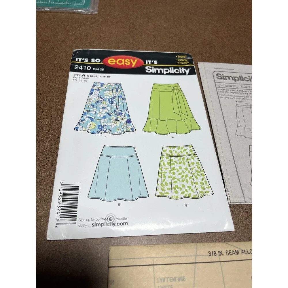 Simplicity 2410 Uncut Sewing Pattern Ladies Skirt Sizes 8-18
